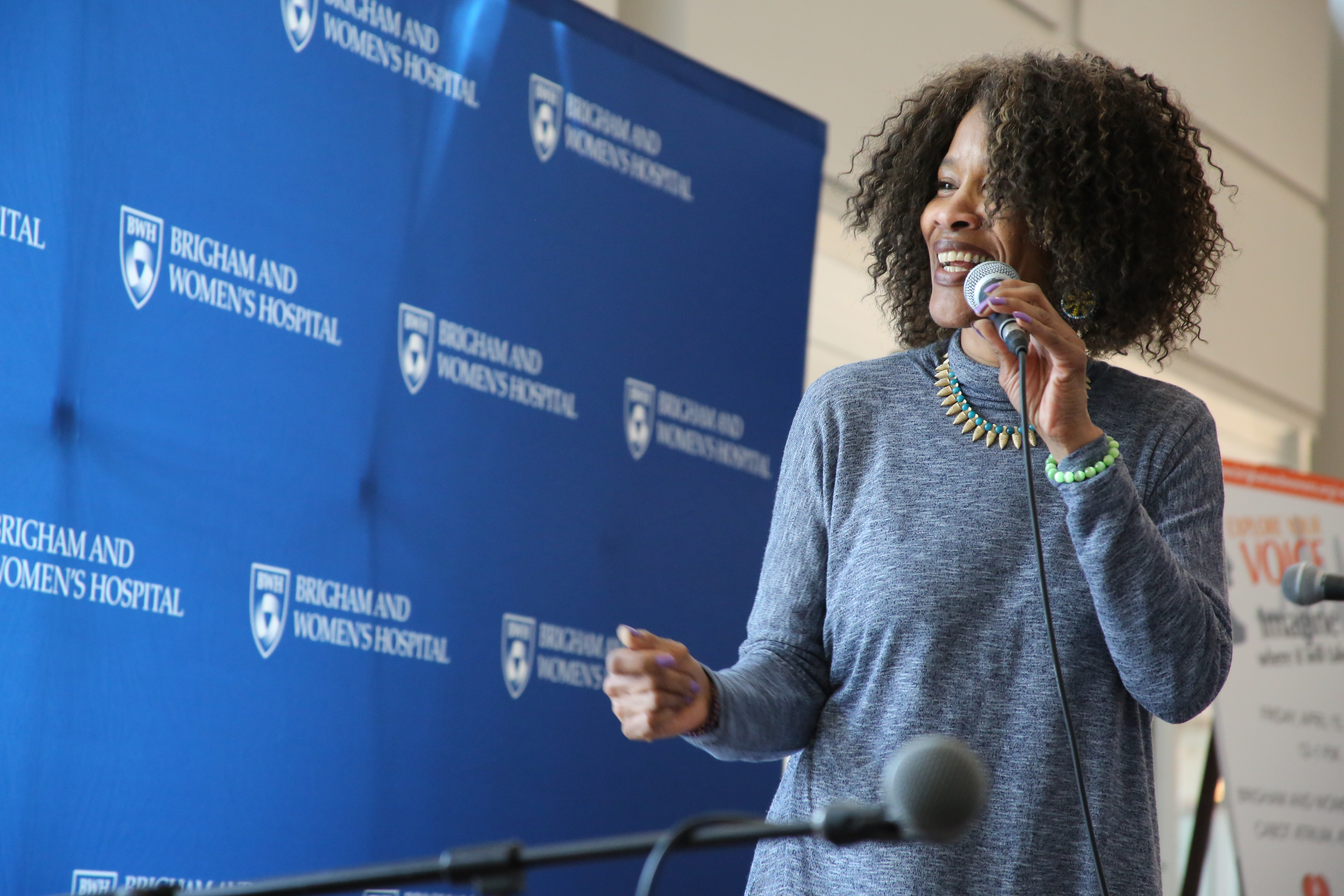 Soul and jazz singer Wanetta Jackson, of Jazz Boston, performs for BWH patients and employees on World Voice Day.